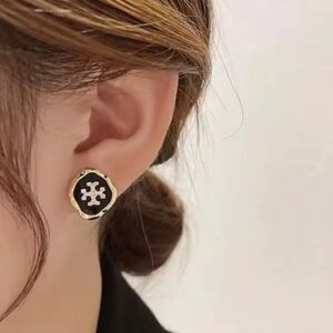 Tory Burch Pavé Black & Gold Stud Earrings